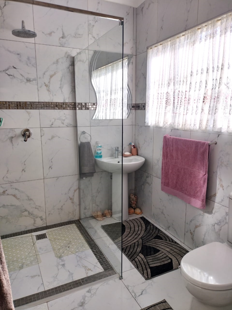 4 Bedroom Property for Sale in Parys Free State